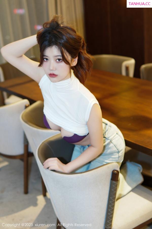   [XiuRen]高清写真图 2023.01.09 No.6102 奈奈子 牛仔裤美腿第31张图片